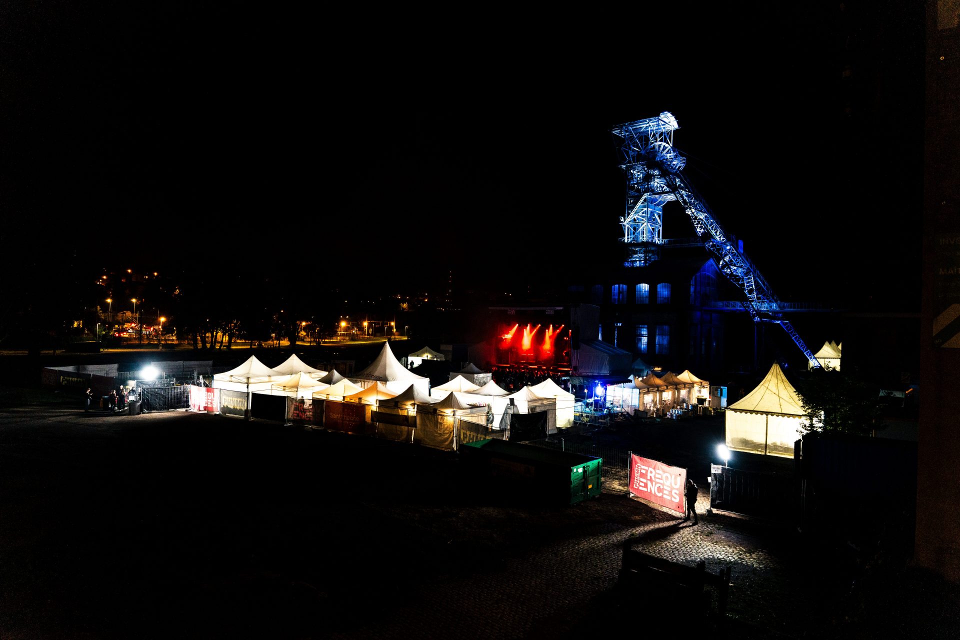 Le parc pendant le festival PHNMN Fréquences 2025